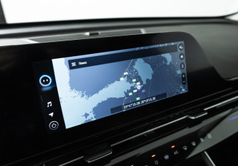 Подержанный автомобиль Omoda C5 2023 года (18 фото)