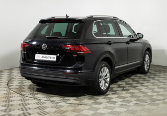 Подержанный автомобиль Volkswagen Tiguan 2017 года (5 фото)
