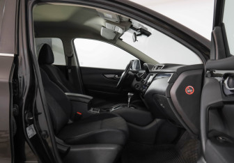 Подержанный автомобиль Nissan Qashqai 2014 года (24 фото)