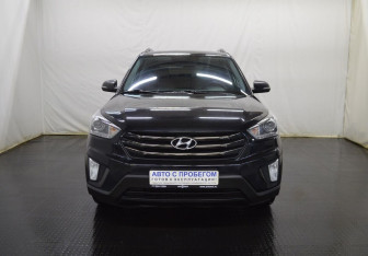 Подержанный автомобиль Hyundai Creta 2019 года (2 фото)