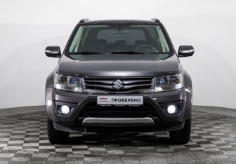 Подержанный автомобиль Suzuki Grand Vitara 2013 года (2 фото)