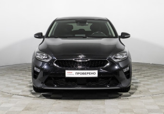 Подержанный автомобиль Kia Ceed Hatchback 2018 года (2 фото)