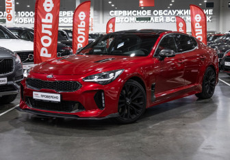 Подержанный автомобиль Kia Stinger 2018 года (1 фото)