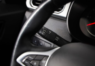 Подержанный автомобиль Renault Arkana 2021 года (17 фото)