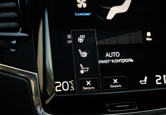 Подержанный автомобиль Volvo XC90 2019 года (20 фото)