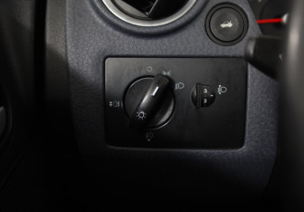 Подержанный автомобиль Ford Fusion 2008 года (15 фото)