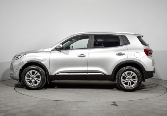 Подержанный автомобиль Chery Tiggo 4 Pro 2024 года (8 фото)