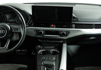 Подержанный автомобиль Audi A4 Sedan 2015 года (14 фото)