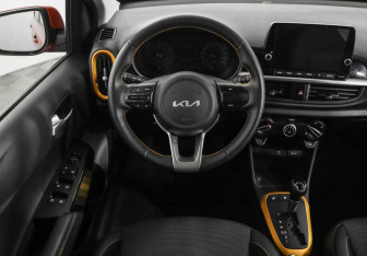 Подержанный автомобиль Kia Picanto 2022 года (11 фото)