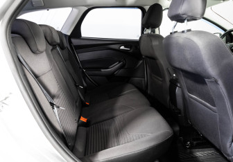 Подержанный автомобиль Ford Focus Wagon 2018 года (20 фото)