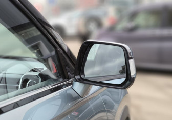 Подержанный автомобиль Jaecoo J7 2023 года (10 фото)