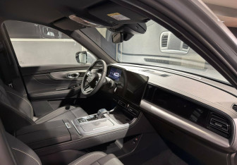 Новый GAC GS8 2025 (9 фото)