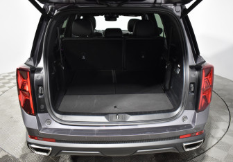 Подержанный автомобиль GAC GS8 2023 года (22 фото)