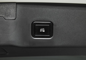 Подержанный автомобиль Changan UNI-V 2024 года (21 фото)