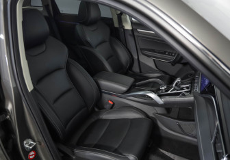 Подержанный автомобиль Geely Atlas Pro 2023 года (26 фото)