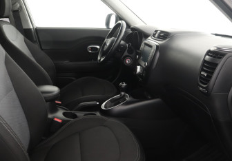 Подержанный автомобиль Kia Soul 2018 года (5 фото)