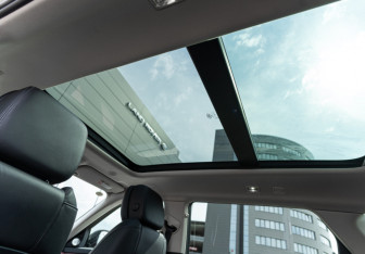 Новый Land Rover Range Rover Evoque 2025 (12 фото)