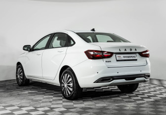 Подержанный автомобиль LADA (ВАЗ) Vesta Sedan 2023 года (7 фото)