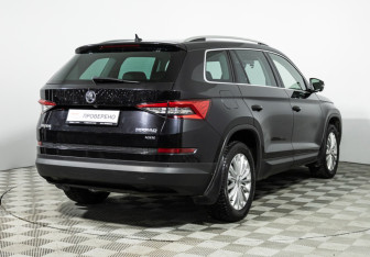 Подержанный автомобиль Skoda Kodiaq 2017 года (5 фото)
