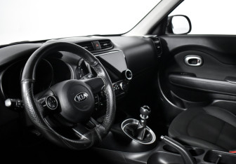 Подержанный автомобиль Kia Soul 2014 года (9 фото)