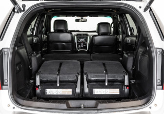 Подержанный автомобиль Ford Explorer 2012 года (26 фото)