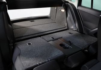 Подержанный автомобиль Volkswagen Tiguan 2016 года (26 фото)