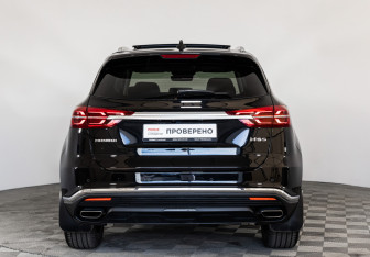 Подержанный автомобиль Hongqi HS5 2024 года (6 фото)