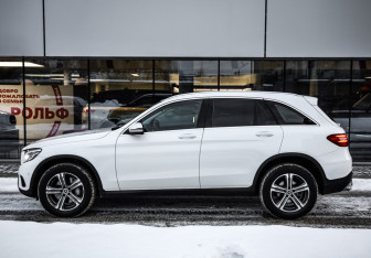 Подержанный автомобиль Mercedes-Benz GLC Coupe 2018 года (8 фото)