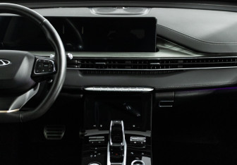 Подержанный автомобиль Chery Tiggo 8 Pro Max 2023 года (14 фото)