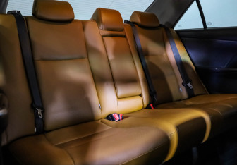 Подержанный автомобиль Toyota Camry Sedan 2016 года (24 фото)