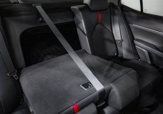 Подержанный автомобиль Toyota Camry Sedan 2021 года (27 фото)