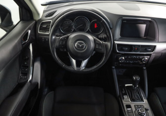 Подержанный автомобиль Mazda CX-5 2016 года (9 фото)