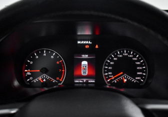 Подержанный автомобиль Haval Jolion 2024 года (18 фото)