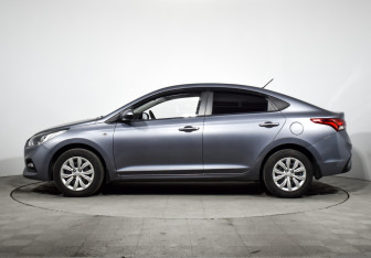 Подержанный автомобиль Hyundai Solaris Sedan 2018 года (8 фото)