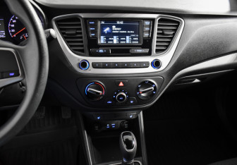 Подержанный автомобиль Hyundai Solaris Sedan 2017 года (16 фото)