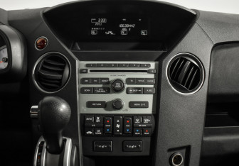 Подержанный автомобиль Honda Pilot 2008 года (18 фото)