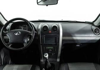 Подержанный автомобиль Great Wall Hover H5 2012 года (13 фото)