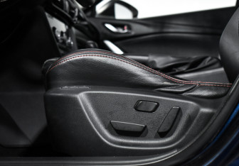 Подержанный автомобиль Mazda 6 Sedan 2014 года (11 фото)