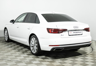 Подержанный автомобиль Audi A4 Sedan 2019 года (7 фото)