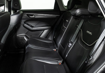 Подержанный автомобиль Haval Jolion 2022 года (10 фото)