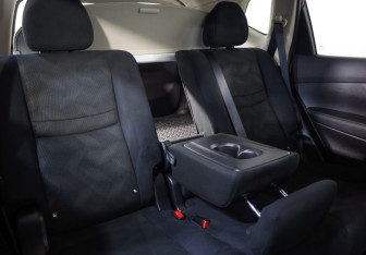 Подержанный автомобиль Nissan X-Trail 2017 года (20 фото)