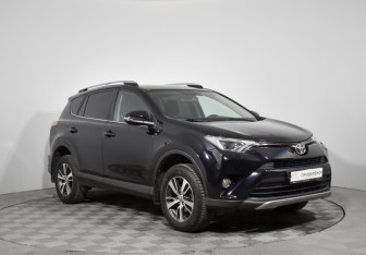 Подержанный автомобиль Toyota RAV4 2008 года (3 фото)