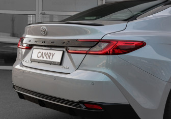 Новый Toyota Camry Sedan 2025 (11 фото)