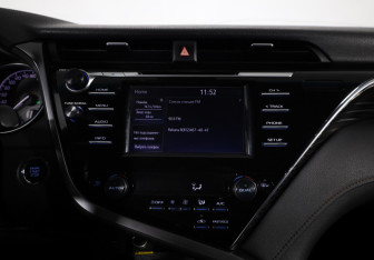 Подержанный автомобиль Toyota Camry Sedan 2021 года (16 фото)