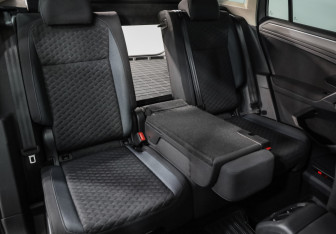Подержанный автомобиль Volkswagen Tiguan 2019 года (23 фото)
