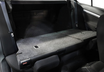 Подержанный автомобиль Skoda Octavia Liftback 2011 года (20 фото)