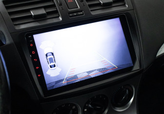 Подержанный автомобиль Mazda 3 Sedan 2010 года (15 фото)