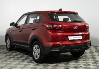 Подержанный автомобиль Hyundai Creta 2017 года (7 фото)