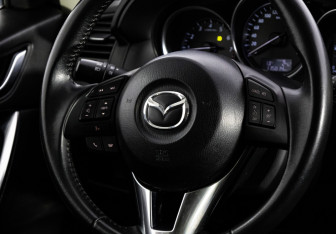 Подержанный автомобиль Mazda CX-5 2013 года (12 фото)