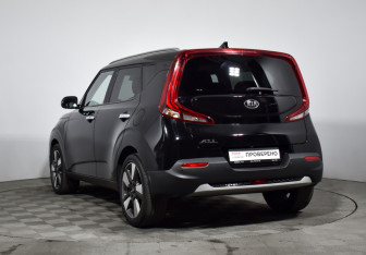 Подержанный автомобиль Kia Soul 2021 года (7 фото)